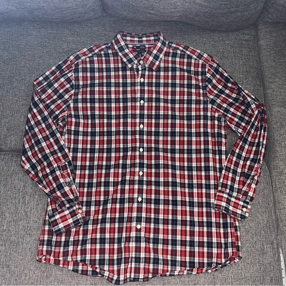 Gap Classic Fit Red Button down Shirt Size XXL